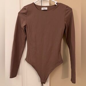 Babaton Contour Crew Long Sleeve Bodysuit Taupe Size Small
